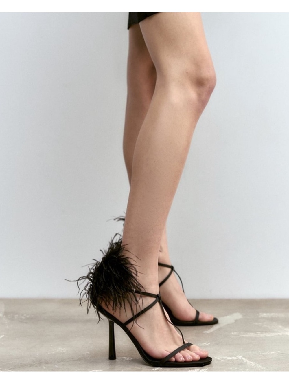 Zara feathered heeled sandals size 39 8.5-9